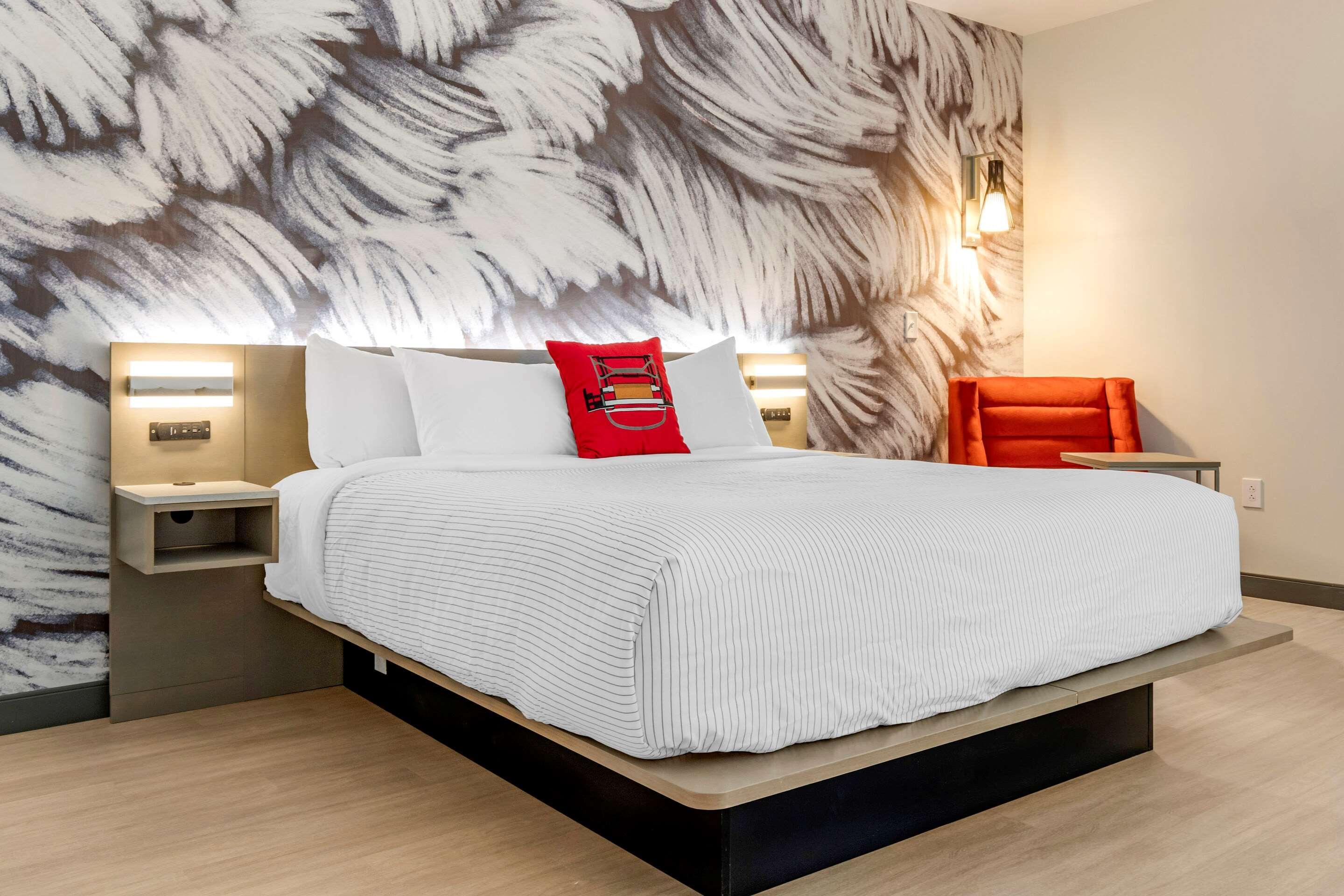 Cambria Hotel Rock Hill - University Center Екстериор снимка