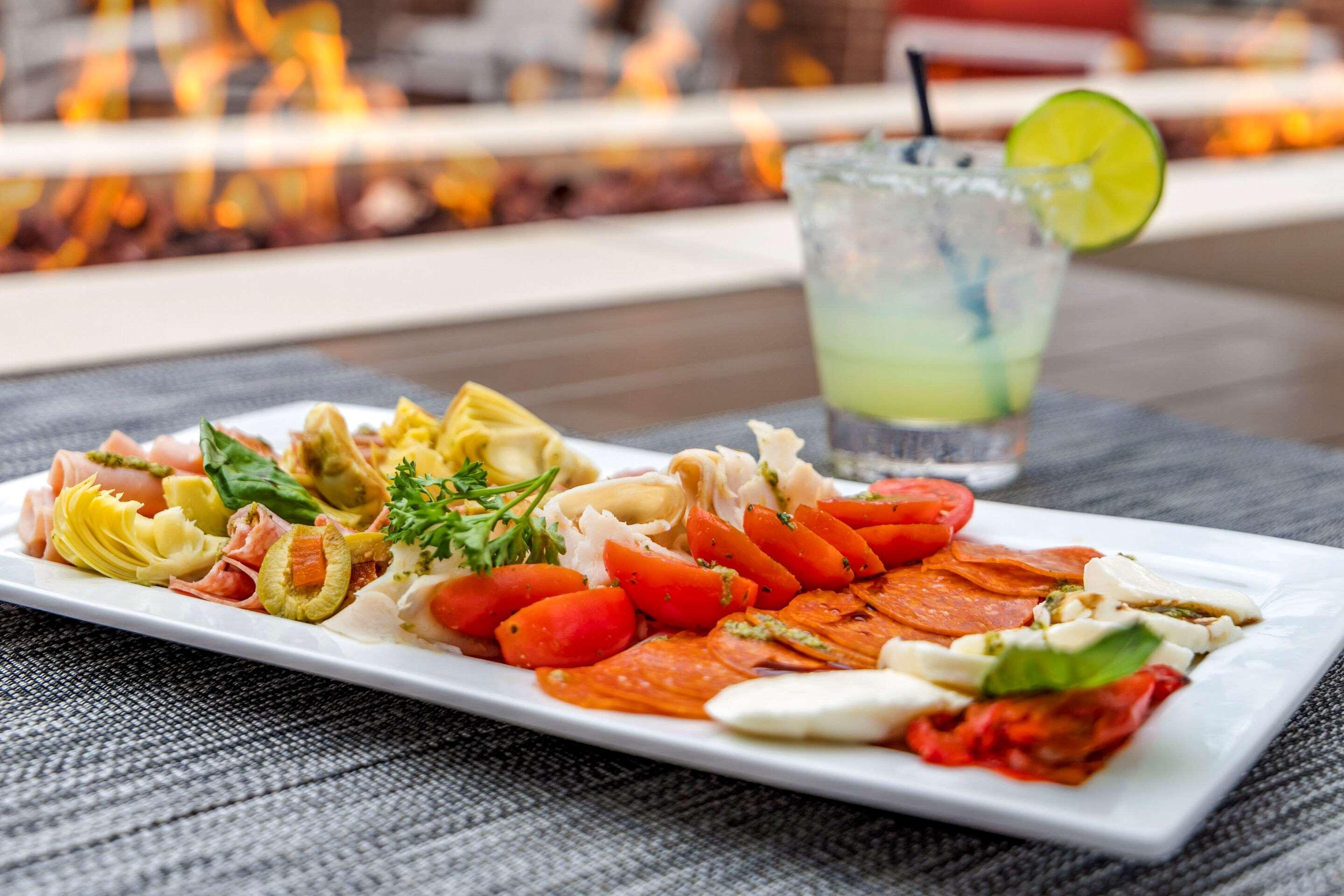 Cambria Hotel Rock Hill - University Center Екстериор снимка