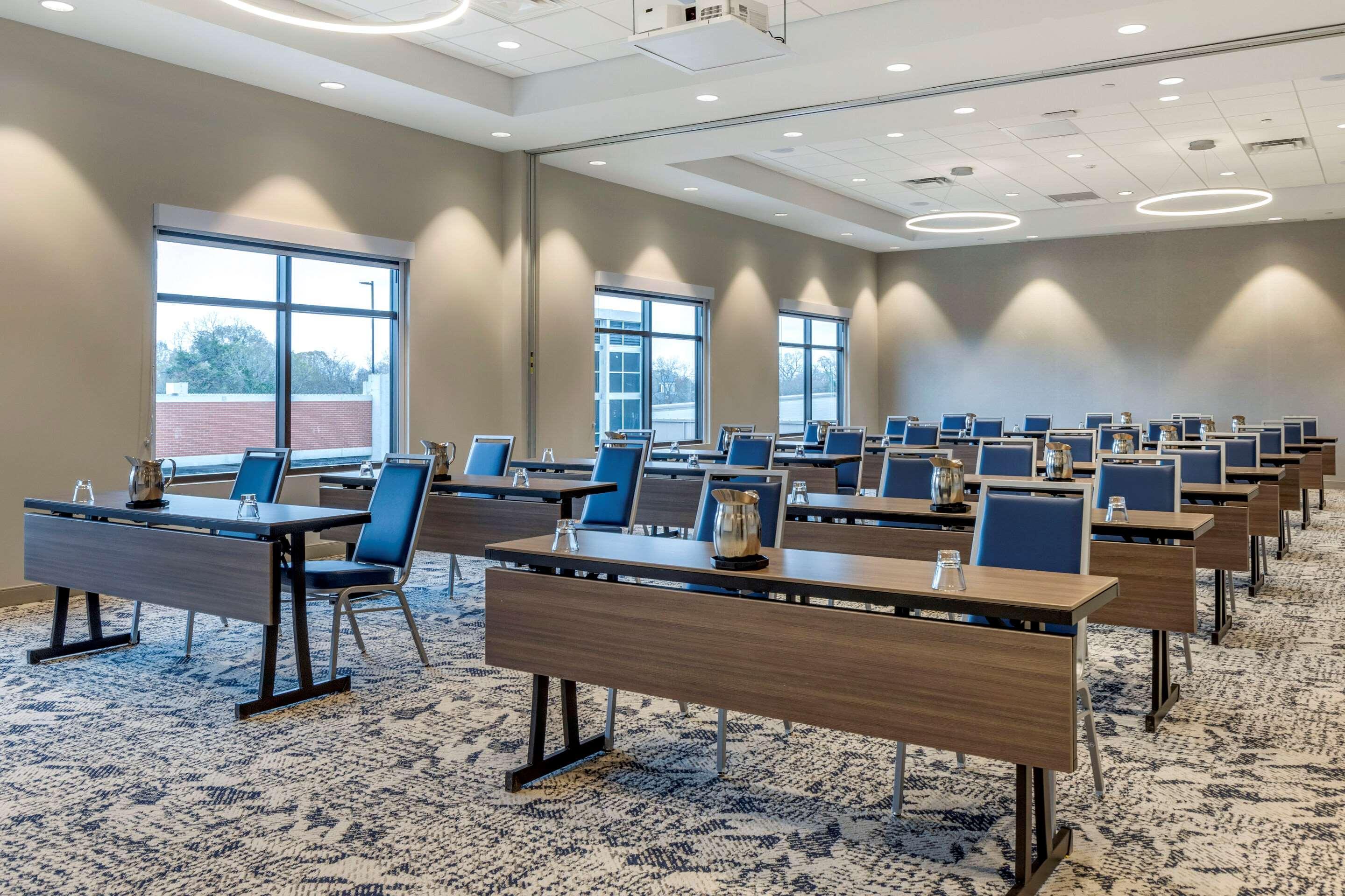 Cambria Hotel Rock Hill - University Center Екстериор снимка