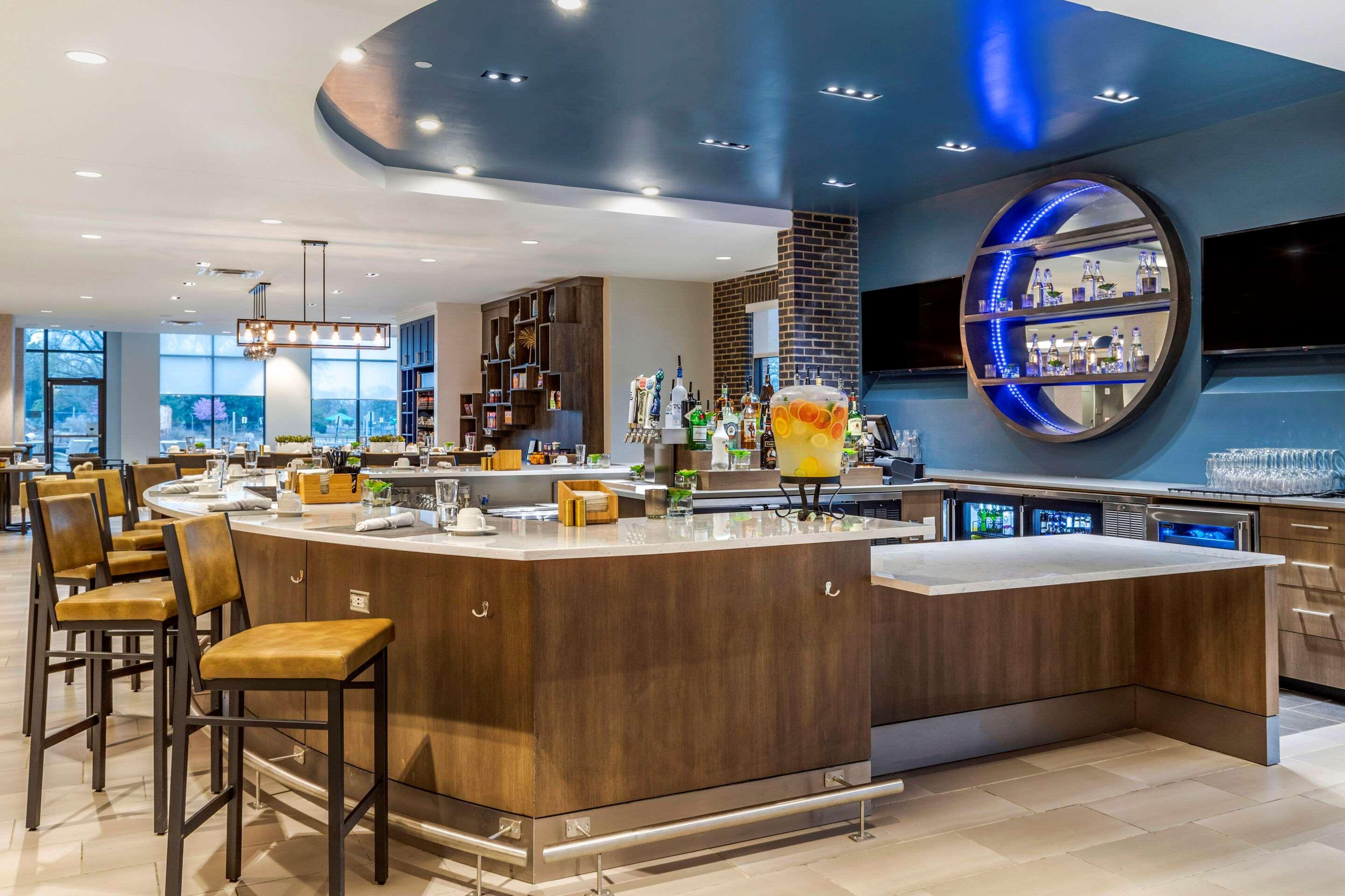 Cambria Hotel Rock Hill - University Center Екстериор снимка