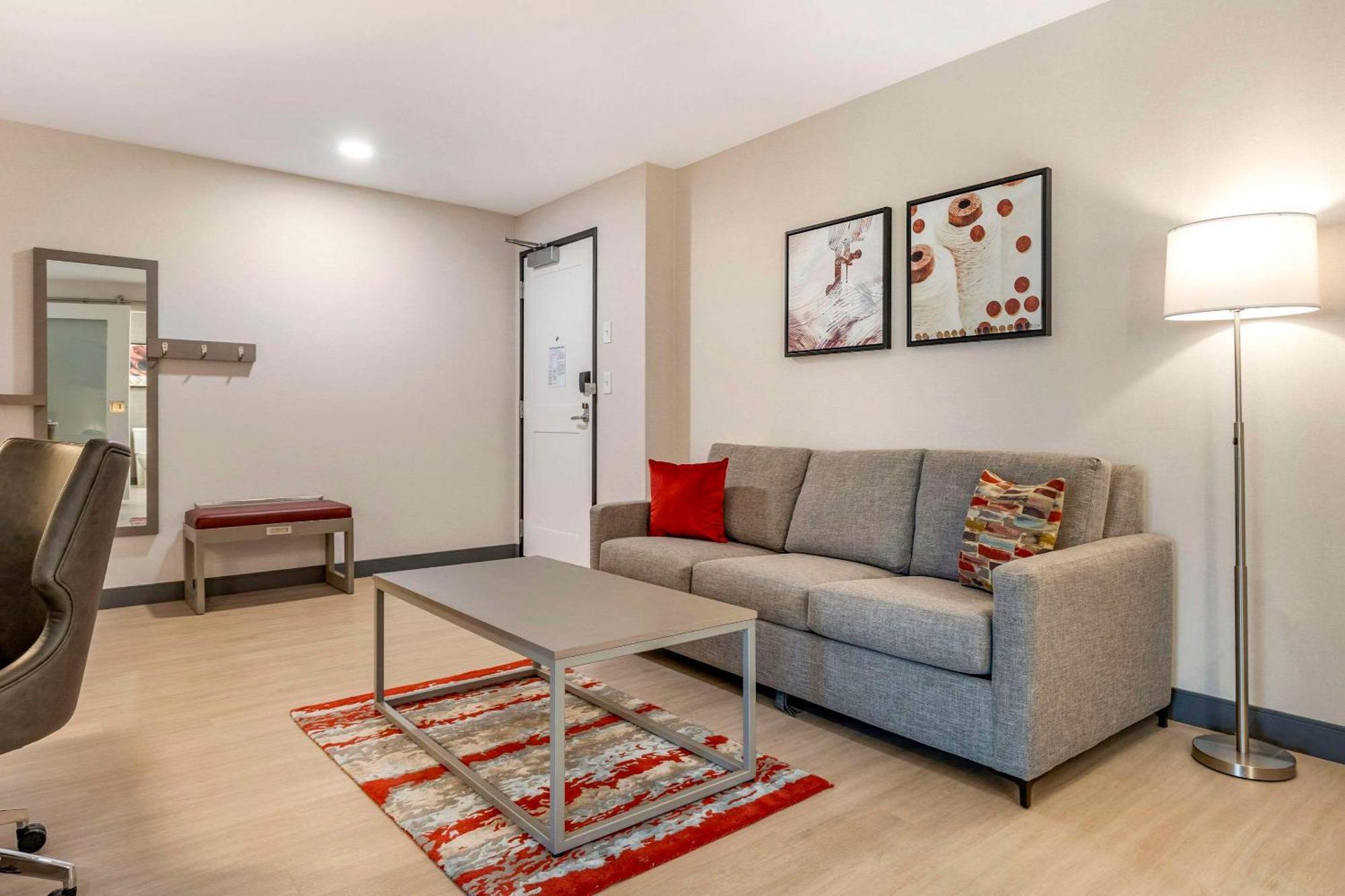 Cambria Hotel Rock Hill - University Center Екстериор снимка