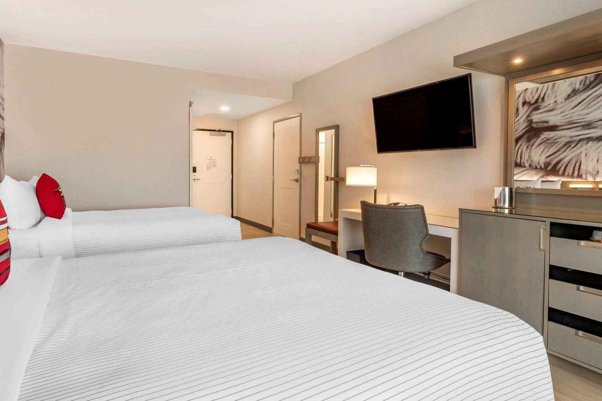 Cambria Hotel Rock Hill - University Center Екстериор снимка